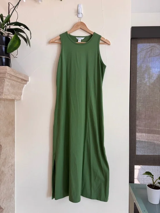 Athleta Green Sleeveless Pullover Midi Dress Womens Size S - Picture 2 of 15